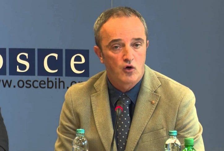 AZINOVIĆ: Ulaskom u NATO više nikada nećete biti prepušteni sami sebi AZINOVIĆ: Ulaskom u NATO više nikada nećete biti prepušteni sami sebi