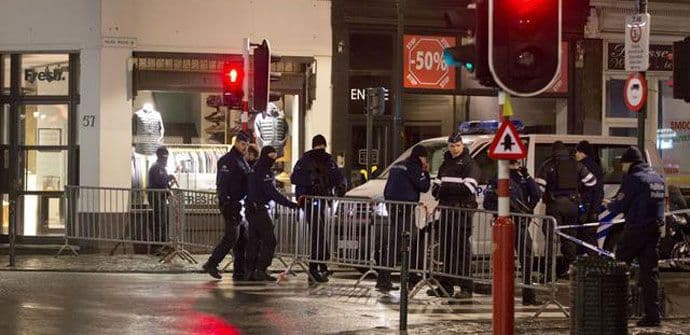 Brisel: Uhapšeno 16 lica, Saleh Abdeslam nije pronađen Brisel: Uhapšeno 16 lica, Saleh Abdeslam nije pronađen