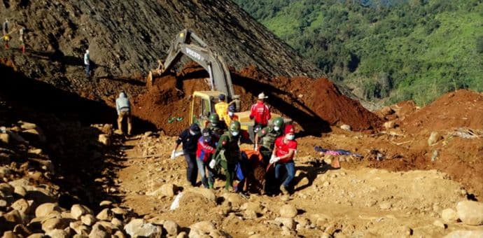 U potrazi za komadićima žada u Mijanmaru poginulo više od 100 osoba U potrazi za komadićima žada u Mijanmaru poginulo više od 100 osoba