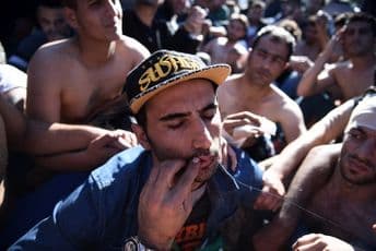 Makedonija: Migranti zašivaju usta