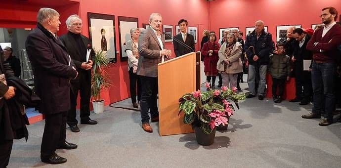 Otvoreno XVII Međunarodno bijenale grafike u Sarselu: Crnogorski umjetnici i djela posvećena Dadu Otvoreno XVII Međunarodno bijenale grafike u Sarselu: Crnogorski umjetnici i djela posvećena Dadu