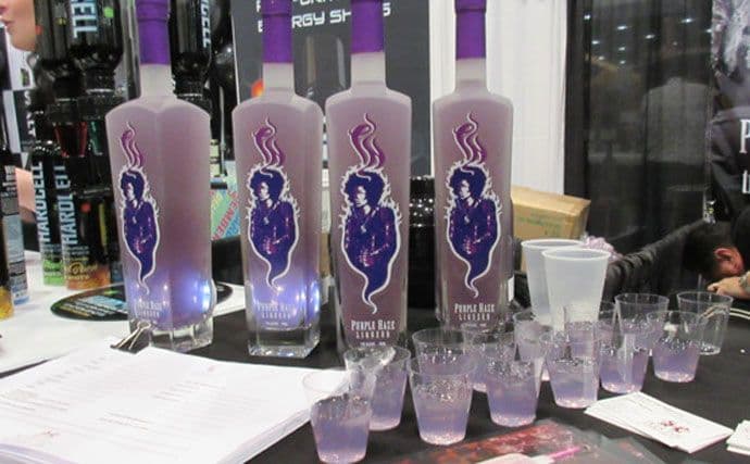 Omaž Džimiju Hendriksu: Lansiran liker "Purple Haze"  Omaž Džimiju Hendriksu: Lansiran liker "Purple Haze"