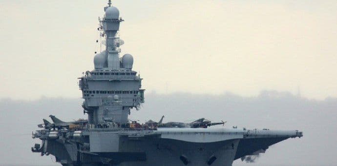 Francuski lovci izveli prve letove sa nosača u zalivu Basra Francuski lovci izveli prve letove sa nosača u zalivu Basra