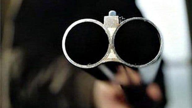 Bijelo Polje: Pucao iz lovačke puške kad su došli da ga privedu Bijelo Polje: Pucao iz lovačke puške kad su došli da ga privedu