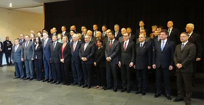 Lukšić: Regionalna saradnja ostaje naš ključni prioritet Lukšić: Regionalna saradnja ostaje naš ključni prioritet