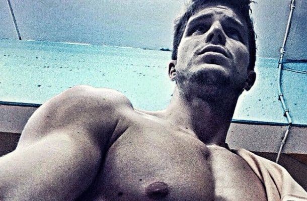 ZA ŽENSKE OČI: Pogled na njegovo tijelo ugrijaće mnoge dame! (FOTO) ZA ŽENSKE OČI: Pogled na njegovo tijelo ugrijaće mnoge dame! (FOTO)