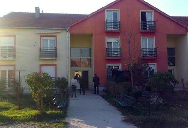 Nikolići u ponedjeljak useljavaju u novi stan Nikolići u ponedjeljak useljavaju u novi stan