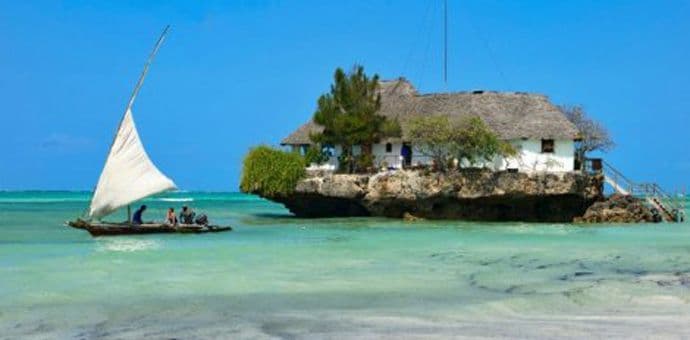 Ovaj restoran je jednog dana usred okeana, a sljedećeg na kopnu Ovaj restoran je jednog dana usred okeana, a sljedećeg na kopnu