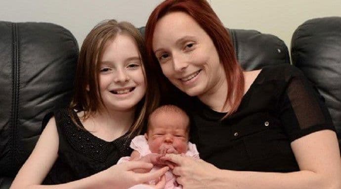 Ova jedanaestogodišnja djevojčica je porodila majku! Ova jedanaestogodišnja djevojčica je porodila majku!