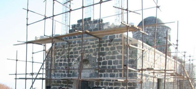 Nema zainteresovanih za radove na Manastiru Beška: Neimarima dosadilo “beškanje” Nema zainteresovanih za radove na Manastiru Beška: Neimarima dosadilo “beškanje”