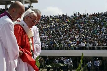 Papa: Fundamentalizam je bolest svih religija