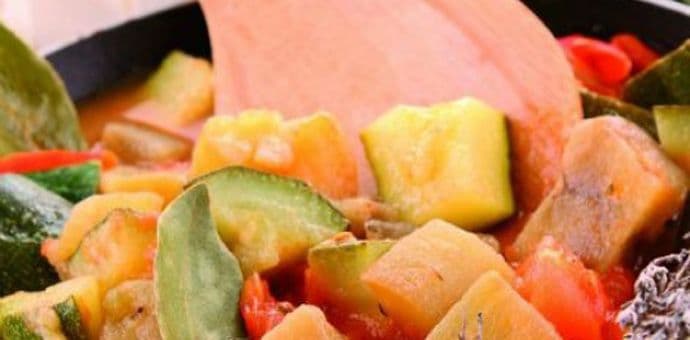 Specijalitet od povrća iz Provanse Specijalitet od povrća iz Provanse