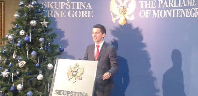 BEČIĆ: Nijednom majčinom sinu, pa ni Đukanoviću, neću dozvoliti da mi upućuje nekulturne opaske BEČIĆ: Nijednom majčinom sinu, pa ni Đukanoviću, neću dozvoliti da mi upućuje nekulturne opaske