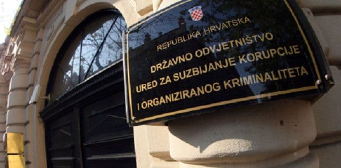 HRVATSKA: Policija istražuje prijetnje i navodnu kupovinu poslaničkih mandata HRVATSKA: Policija istražuje prijetnje i navodnu kupovinu poslaničkih mandata