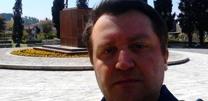 ĆOSOVIĆ: Kad mediji zloupotrijebe svoju moć, primjer portal B92 ĆOSOVIĆ: Kad mediji zloupotrijebe svoju moć, primjer portal B92