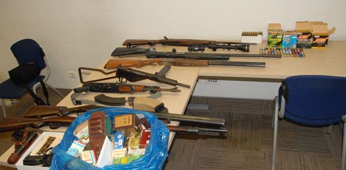 U Podgorici i Cetinju oduzeto osam komada oružja i municija U Podgorici i Cetinju oduzeto osam komada oružja i municija