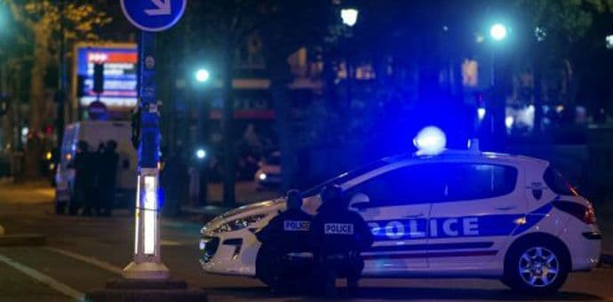 Francuska objavila vodič za slučaj terorističkih napada Francuska objavila vodič za slučaj terorističkih napada