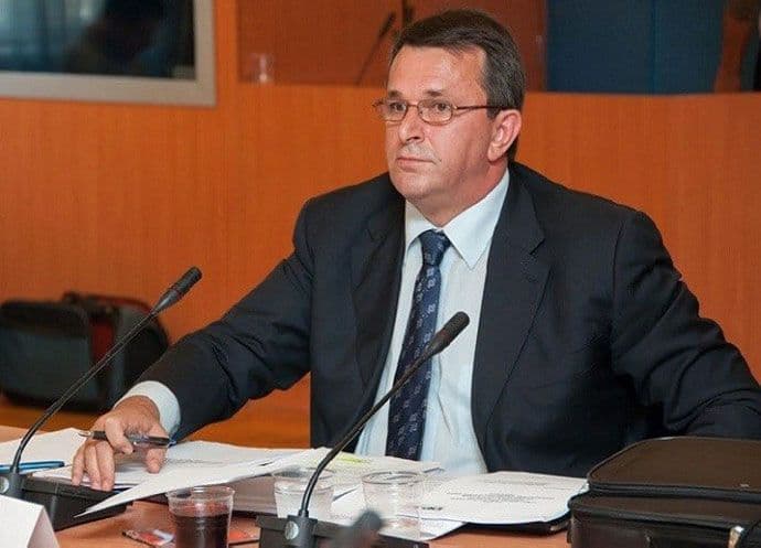 Vučelić: U toku pregovori oko " projekta vijeka" sa KfW bankom Vučelić: U toku pregovori oko " projekta vijeka" sa KfW bankom