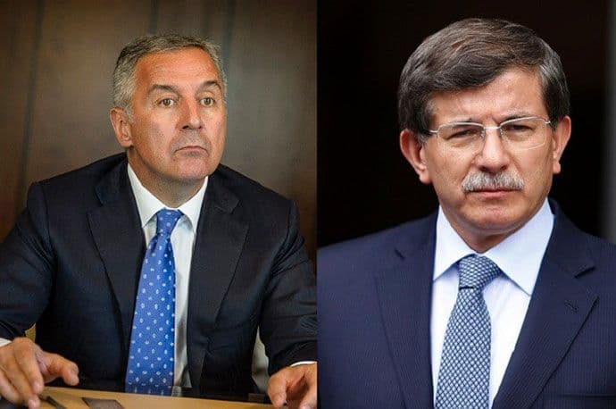 Đukanović čestitao reizbor Davutogluu Đukanović čestitao reizbor Davutogluu