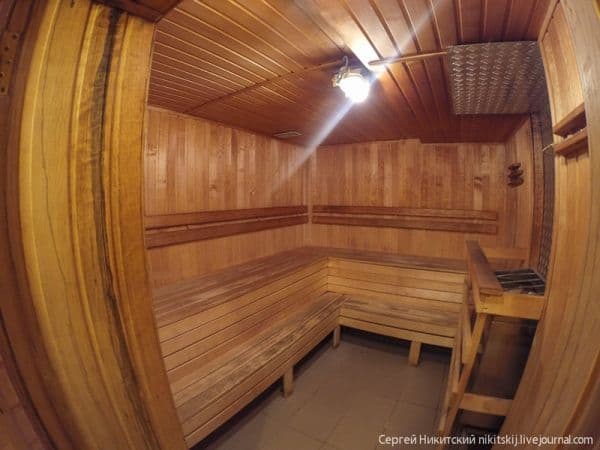 Rusija: Osam tinejdžera stradalo u požaru u sauni Rusija: Osam tinejdžera stradalo u požaru u sauni