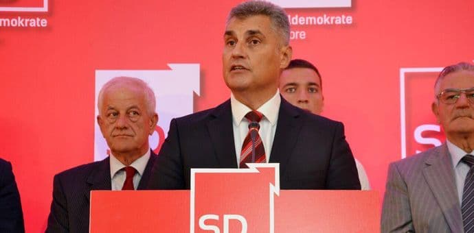 SD: Paljenje zastave čin koji ne ide u prilog ni onima koji se protive članstvu SD: Paljenje zastave čin koji ne ide u prilog ni onima koji se protive članstvu