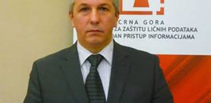 Obrenović: Smijenjen sam nezakonito, braniću na sudu svoje pravo Obrenović: Smijenjen sam nezakonito, braniću na sudu svoje pravo