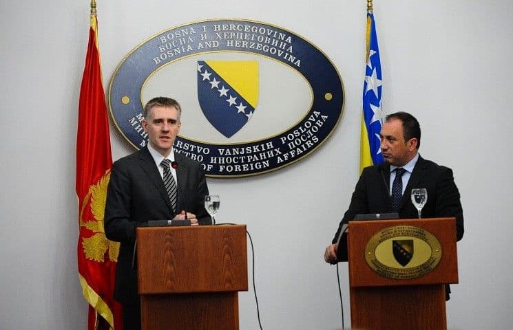 Lukšić - Crnadak: Zajednički konzulati sa BiH od 2016. Lukšić - Crnadak: Zajednički konzulati sa BiH od 2016.