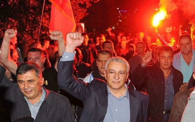 MANDIĆ: Crna Gora ne smije biti u ešalonu sa Albanijom i Turskom, protiv Srbije i Rusije MANDIĆ: Crna Gora ne smije biti u ešalonu sa Albanijom i Turskom, protiv Srbije i Rusije