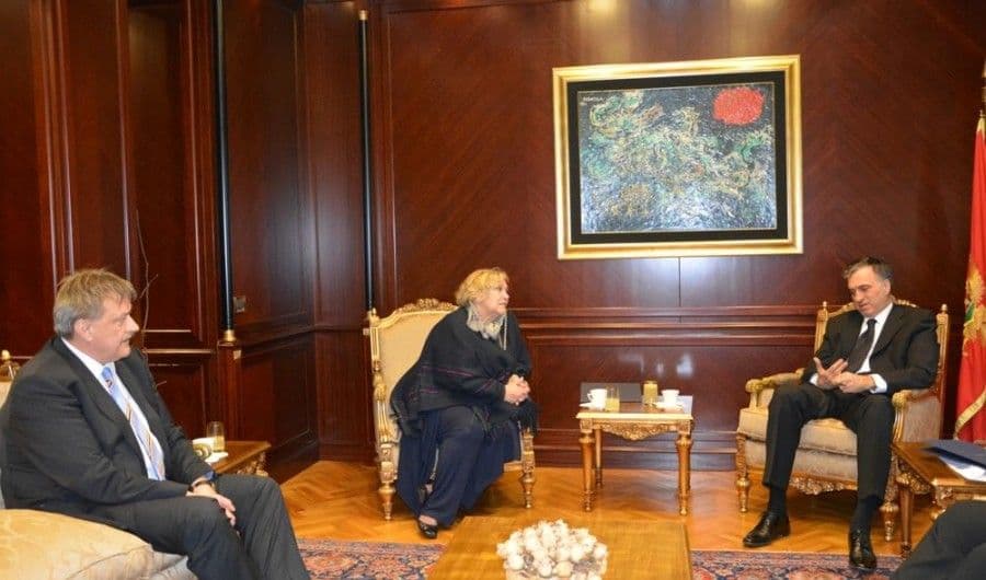 Pahor i Kitarović: Crna Gora doprinijela rezultatu Samita u Zagrebu Pahor i Kitarović: Crna Gora doprinijela rezultatu Samita u Zagrebu