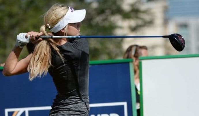 NAJSEKSI golferka na svijetu  NAJSEKSI golferka na svijetu