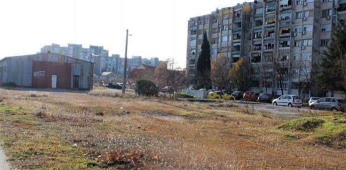 KAP plaća Pejoviću 2,4 miliona za dva placa KAP plaća Pejoviću 2,4 miliona za dva placa