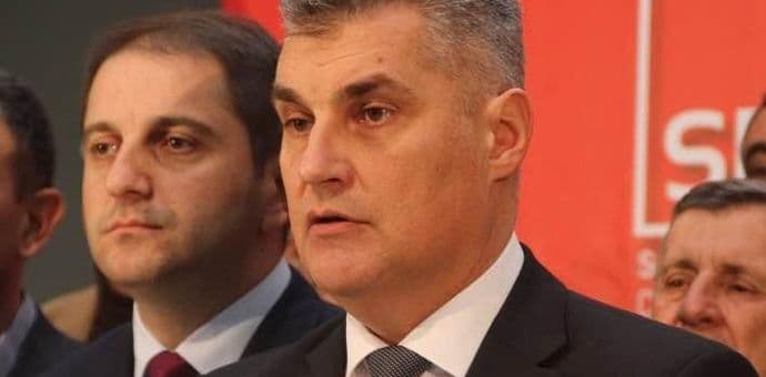 BRAJOVIĆ: Vrijeme je za raščišćavanje političke scene BRAJOVIĆ: Vrijeme je za raščišćavanje političke scene