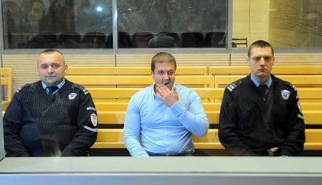 DROGA, REKET, FALSIFIKOVANJE Organizovani kriminal kao kućni biznis DROGA, REKET, FALSIFIKOVANJE Organizovani kriminal kao kućni biznis