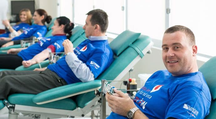 Lovćen osiguranje organizovalo akciju dobrovoljnog davanja krvi Lovćen osiguranje organizovalo akciju dobrovoljnog davanja krvi