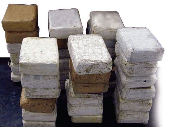 Ko je Kosta Radanović osumnjičen za šverc kokaina svjetskih razmjera? Ko je Kosta Radanović osumnjičen za šverc kokaina svjetskih razmjera?