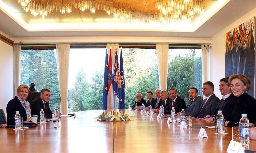 Neizvjesno kad će Hrvatska dobiti vladu Neizvjesno kad će Hrvatska dobiti vladu