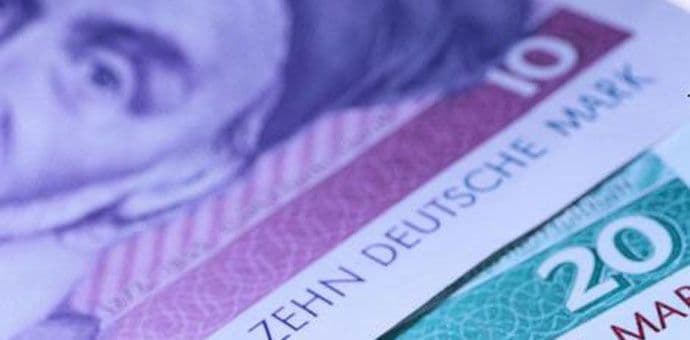 Njemci drže milijarde neprežaljenih maraka Njemci drže milijarde neprežaljenih maraka