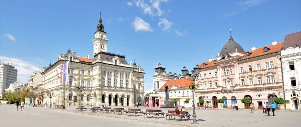 Tri djevojčice  pretukle dvije vršnjakinje u toaletu osnove škole Tri djevojčice  pretukle dvije vršnjakinje u toaletu osnove škole