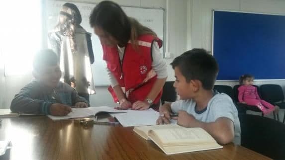 Pomoć Romima u izradi domaćih zadataka Pomoć Romima u izradi domaćih zadataka