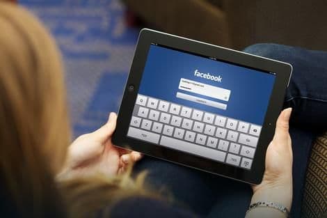 EU: Tinejdžerima zabraniti društvene mreže! EU: Tinejdžerima zabraniti društvene mreže!