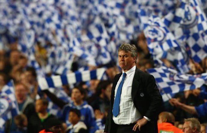 Engleske kladionice uvjerene da će Hidink naslijediti Murinja Engleske kladionice uvjerene da će Hidink naslijediti Murinja