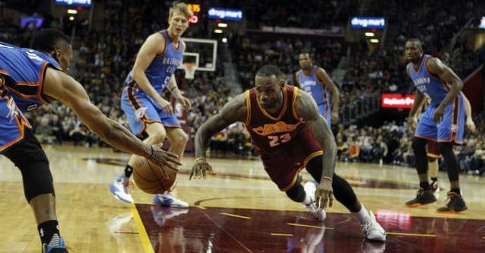 NBA: Odlični Džejms u derbiju večeri srušio Oklahomu NBA: Odlični Džejms u derbiju večeri srušio Oklahomu