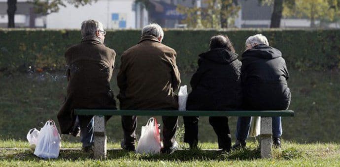 Sjutra isplata novembarskih penzija Sjutra isplata novembarskih penzija