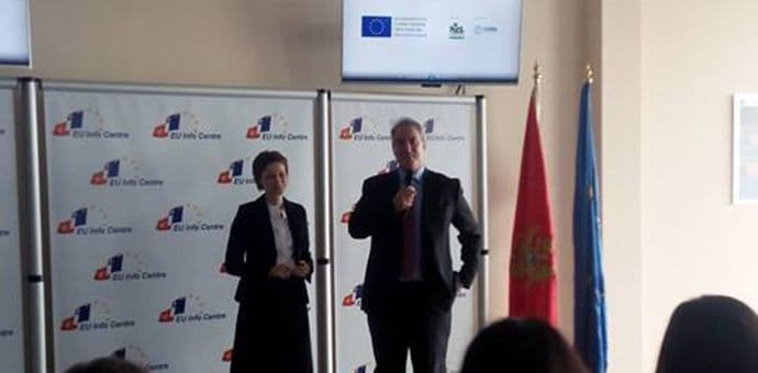 Filmom predstavljeni šestogodišnji razultati razvojnih grantova za opštine (FOTO) Filmom predstavljeni šestogodišnji razultati razvojnih grantova za opštine (FOTO)