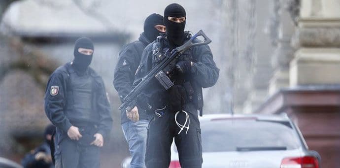 Bivši pripadnik ISIL-a otkrio što teroristi namjeravaju uskoro da urade Bivši pripadnik ISIL-a otkrio što teroristi namjeravaju uskoro da urade