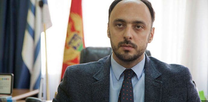 Rakočević: Nećemo dozvoliti šatore ispred Skupštine Rakočević: Nećemo dozvoliti šatore ispred Skupštine