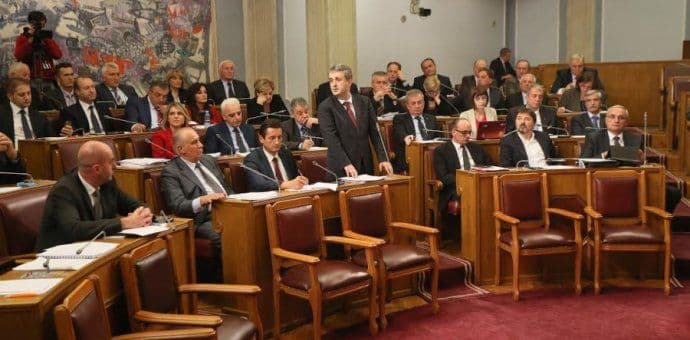 RASPRAVA O BUDŽETU: Za vlast razvojni, za opoziciju dužnički RASPRAVA O BUDŽETU: Za vlast razvojni, za opoziciju dužnički