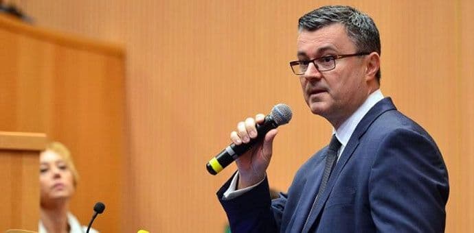 Hrvatska dobija nestranačkog premijera Hrvatska dobija nestranačkog premijera