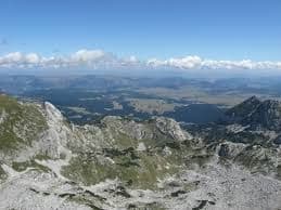 Sjutra sunčano Sjutra sunčano