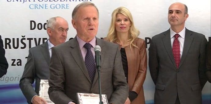 Zindović: Na pruzi Podgorica - Nikšić hiljadu putnika dnevno Zindović: Na pruzi Podgorica - Nikšić hiljadu putnika dnevno